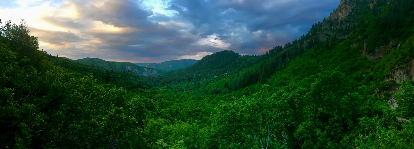 The Alpine Loop above Aspen Grove at dusk